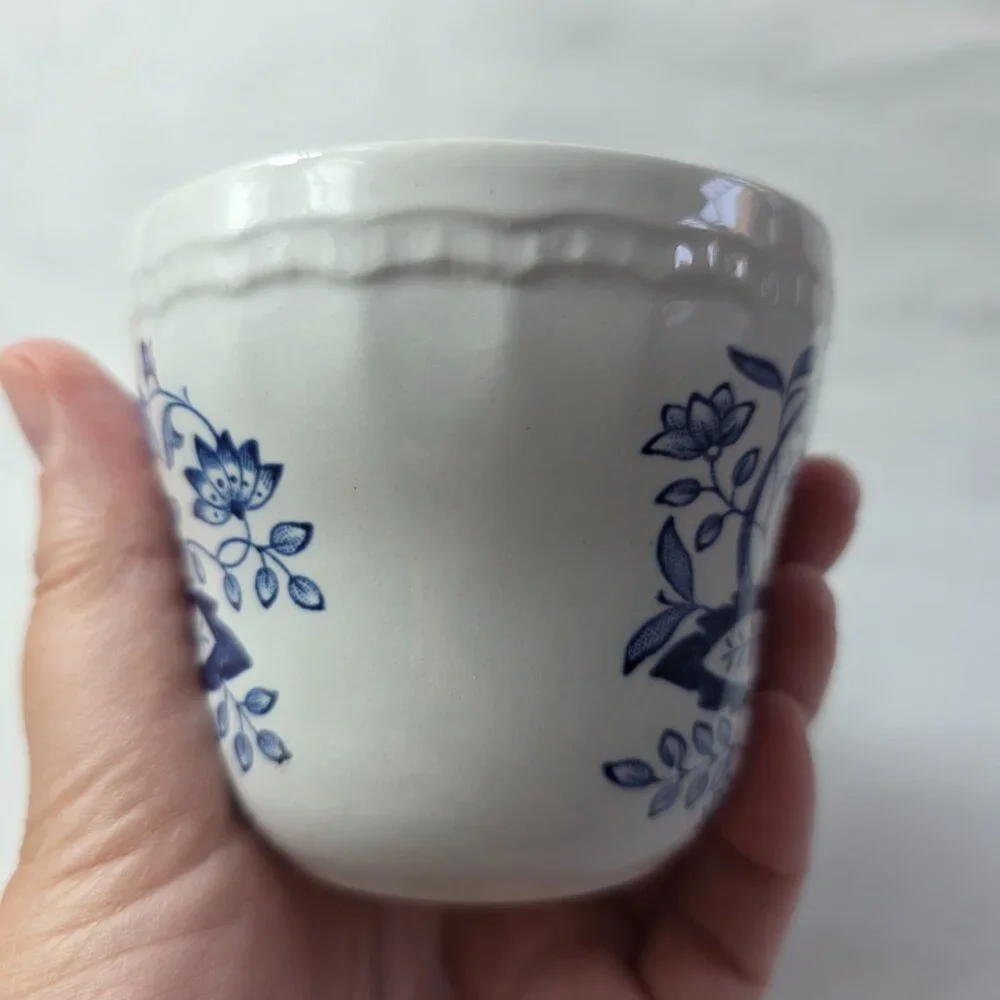 Wedgwood Blue Heritage Cup and Saucers (1 Cup 2 Saucers) White Blue Onion Design